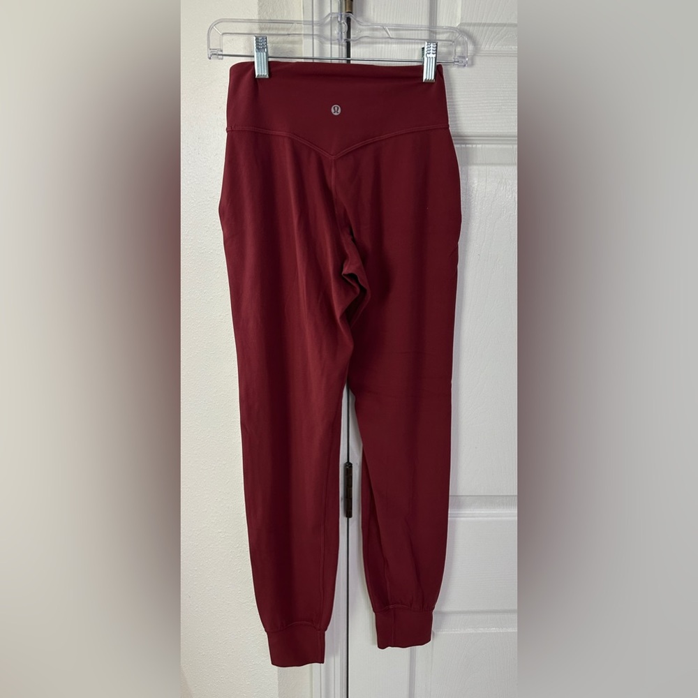 Lululemon Align High-Rise Jogger in 
Mulled Wine size 4 - Picture 2 of 12